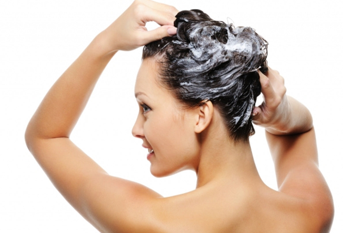 The Right Way to Shampoo & Condition Your Hair