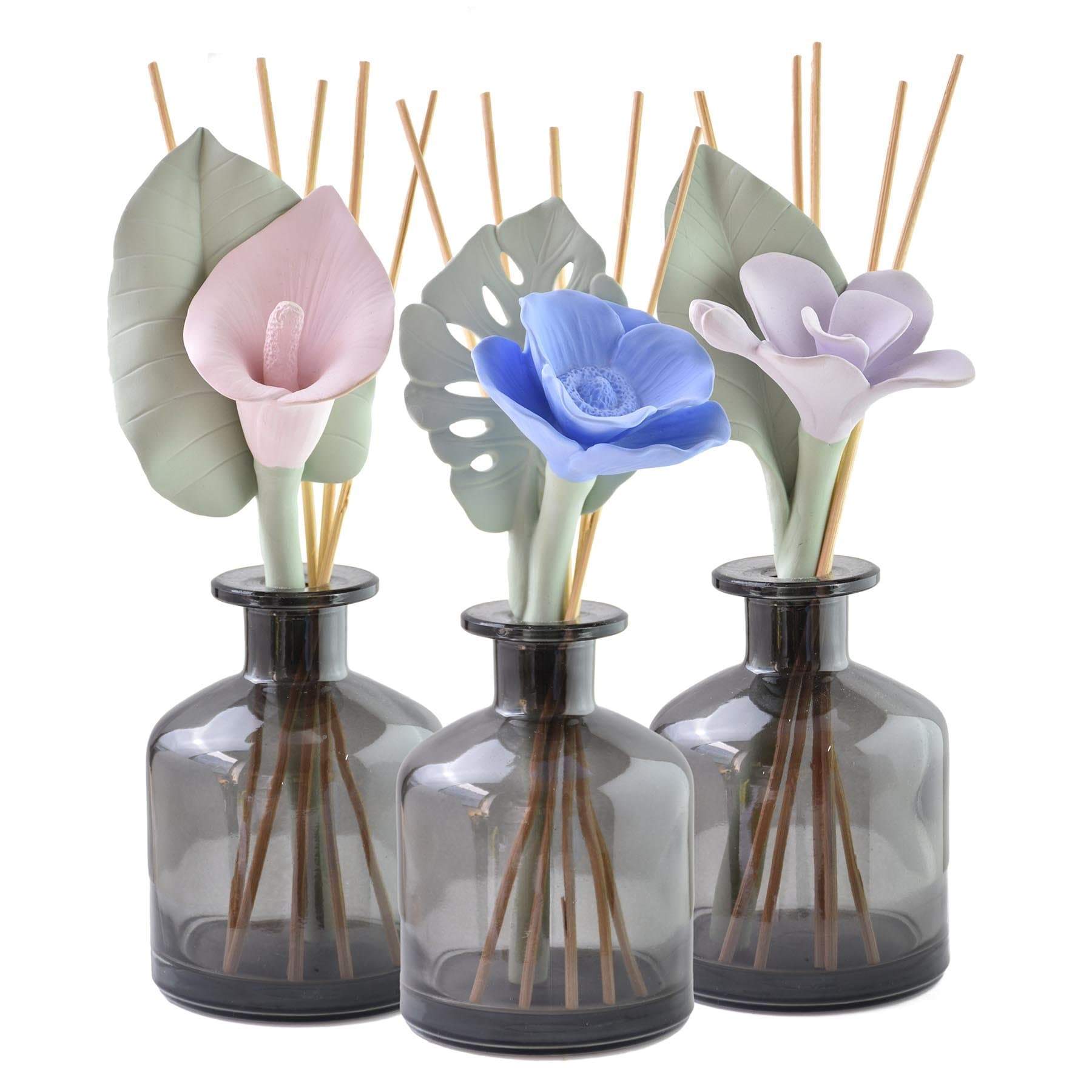 How to Refresh Your Space Naturally with Botanical Home Scents